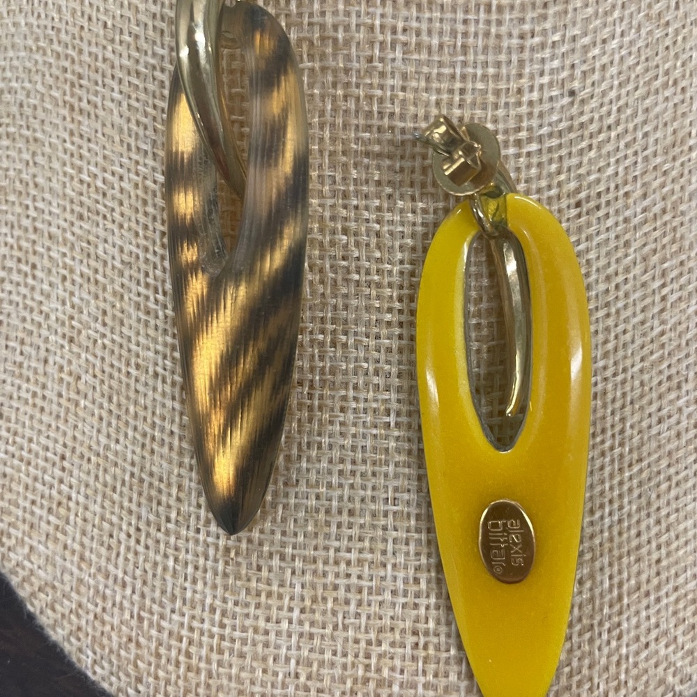 NWOT Alexis Bittar Animal Print Lucite Dangle Earrings - Picture 6 of 6